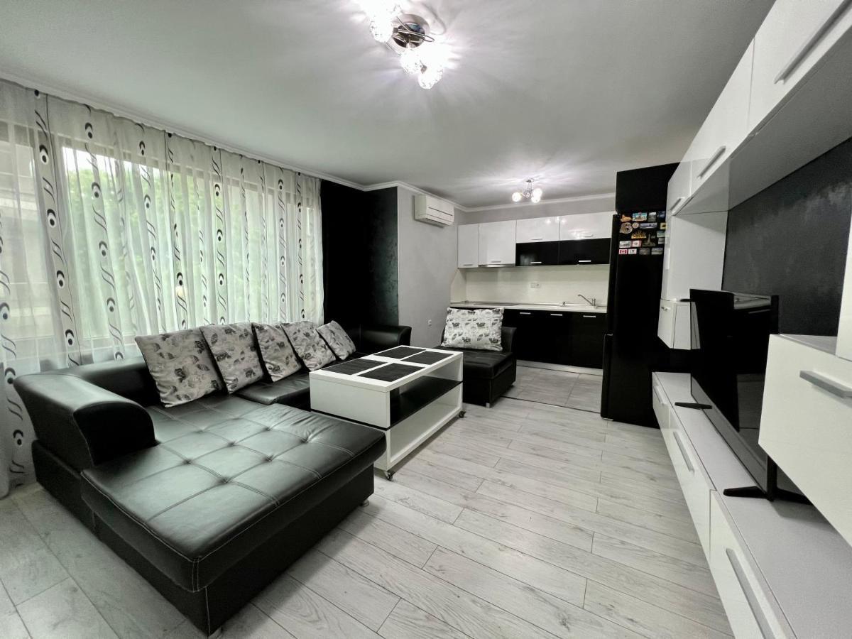 Tea Apartments Поморие Экстерьер фото